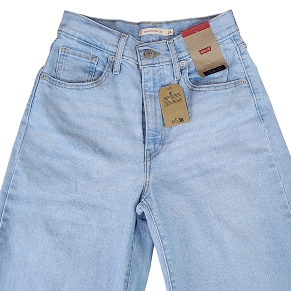 Levis Womens High-Rise Crop Wide Leg Light Wash Jean NWT Size 24 - Picture 5 of 12